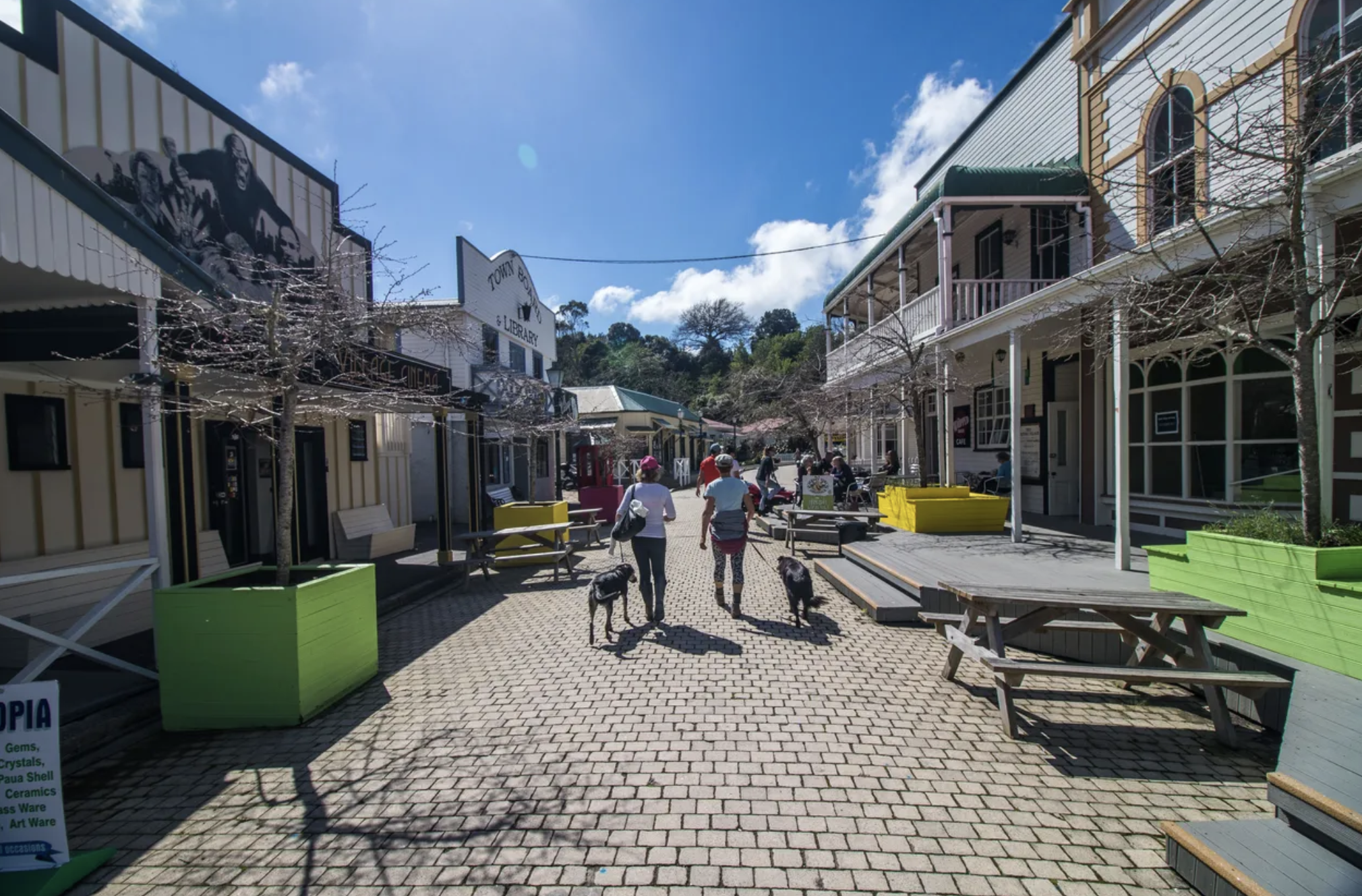 Lorem Ipsum Dolor Sit Amet